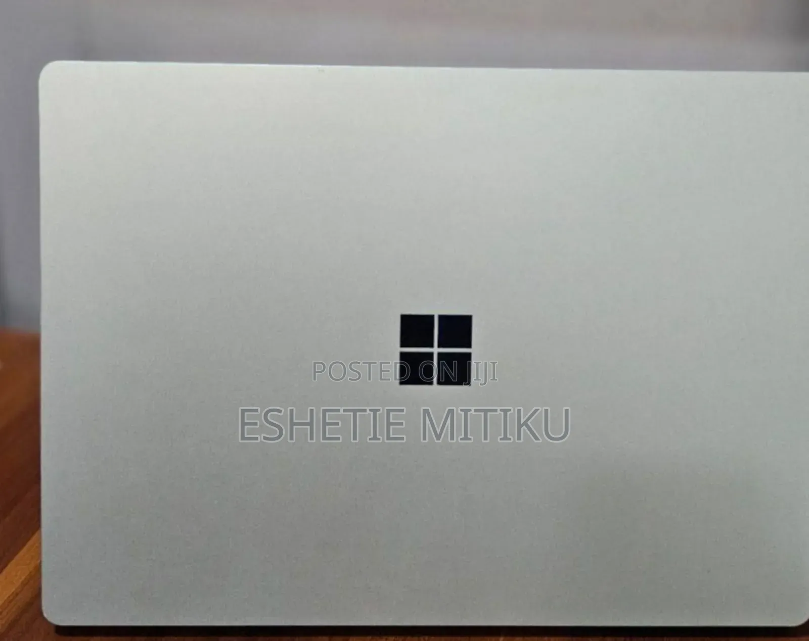 New Laptop Microsoft Surface 16GB Intel Core I7 SSD 512GB