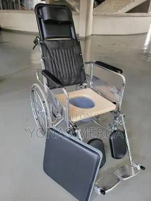 Toilet Wheelchair埠吉facilitates Easy Waste Disposal Cleaning