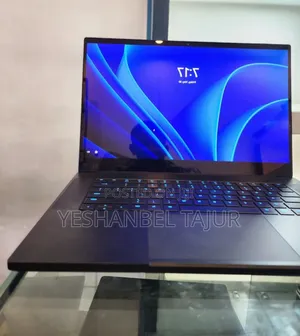 New Laptop Razer Blade 16GB Intel Core I7 SSD 1T