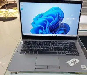 Photo - New Laptop Dell Latitude 5310 8GB Intel Core I5 SSD 512GB