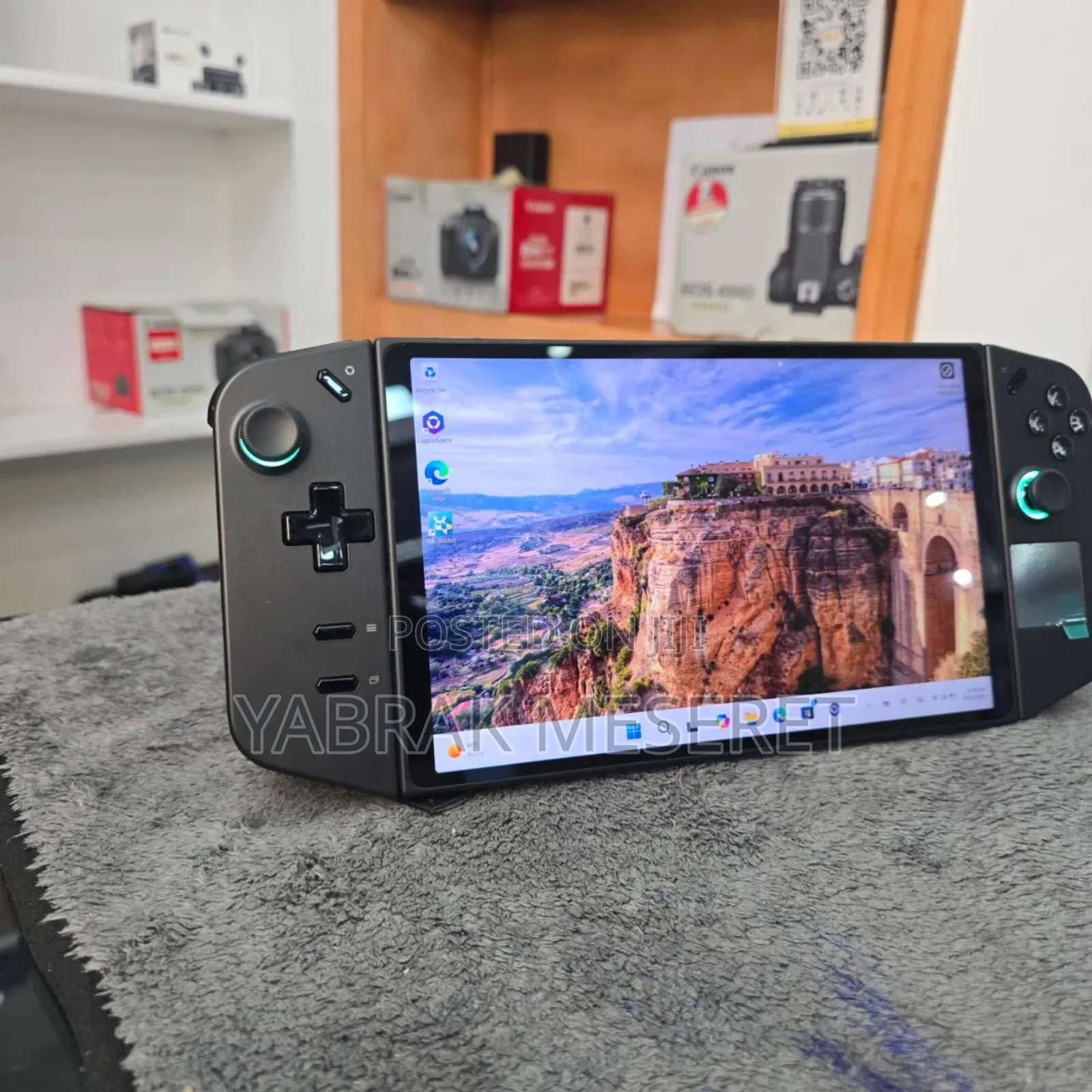 New Laptop Lenovo 16GB Intel Core I7 SSD 1T