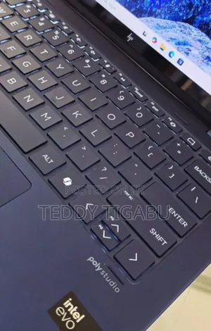 New Laptop HP Envy X360 16GB Intel Core Ultra 5 SSD 512GB