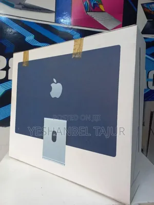New Laptop Apple MacBook 8GB Apple M3 SSD 256GB