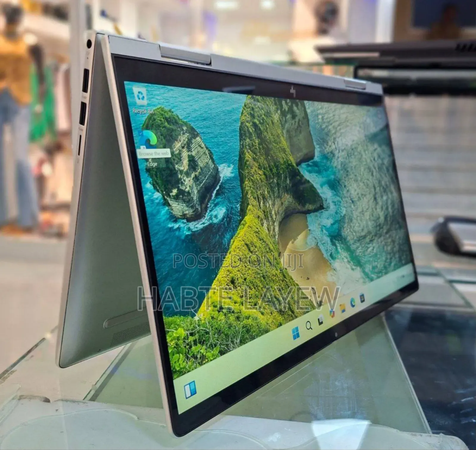 New Laptop HP Envy X360 16GB Intel Core I7 SSD 1T