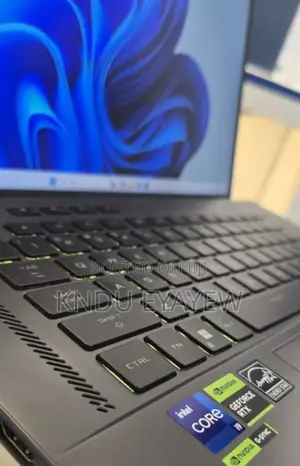 Photo - New Laptop Asus ROG Strix G16 G614 16GB Intel Core I9 SSD 1T