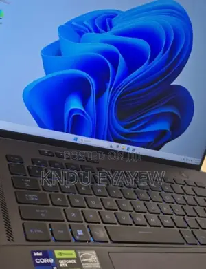 New Laptop Asus ROG Strix G16 G614 16GB Intel Core I9 SSD 1T