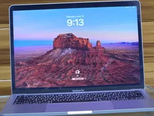 New Laptop Apple MacBook Pro 2022 M2 8GB Apple M2 SSD 256GB