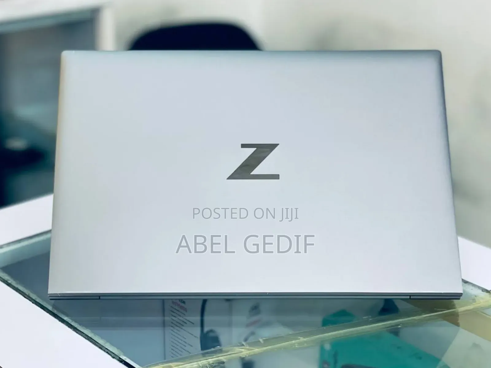 New Laptop HP ZBook Firefly 14 G7 16GB Intel Core I7 SSD 512GB