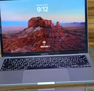 New Laptop Apple MacBook Pro 2022 M2 8GB Apple M2 SSD 256GB