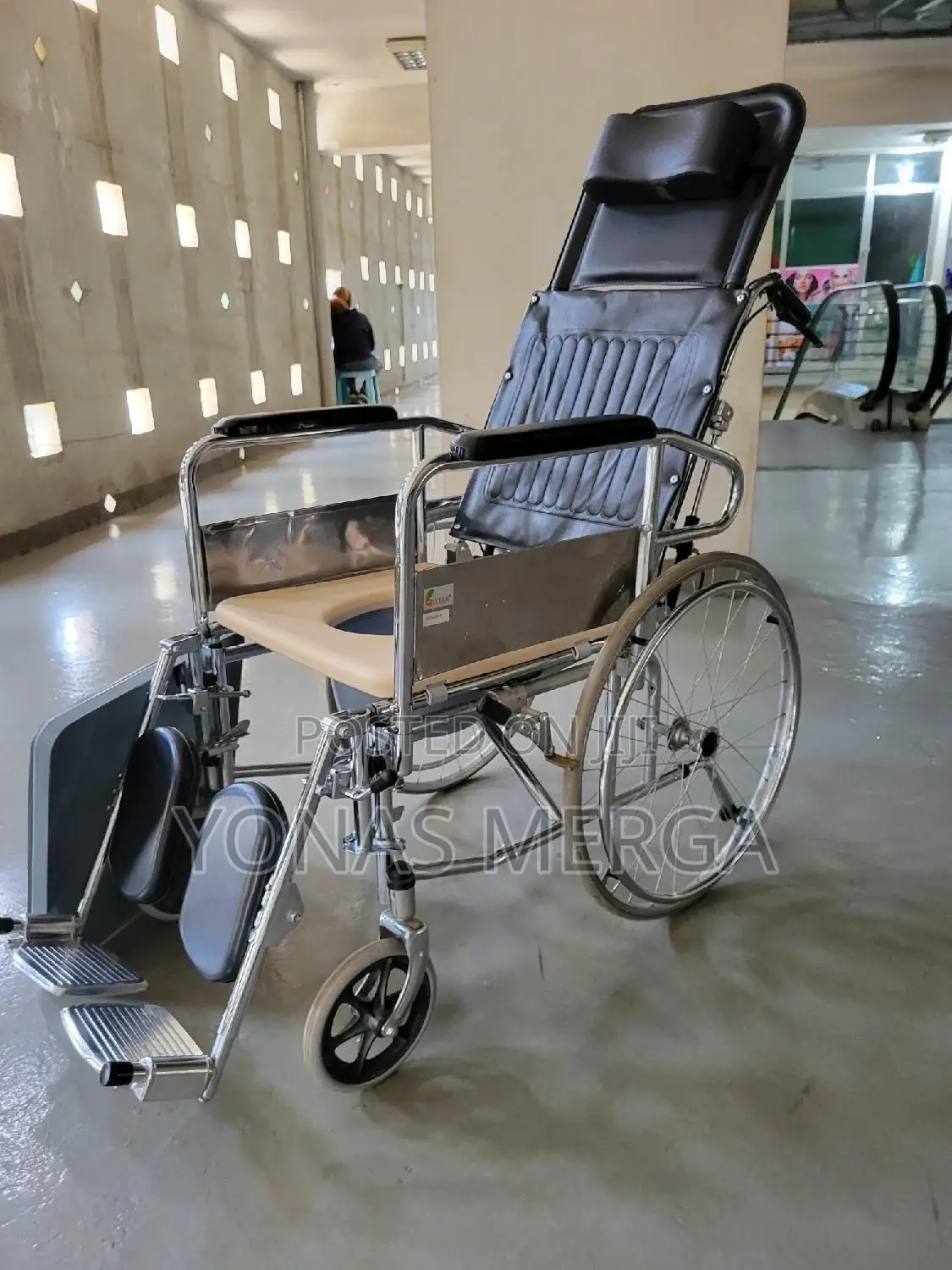 Toilet Wheelchair垓埠slightly Used Wheelchairةةwheelchair