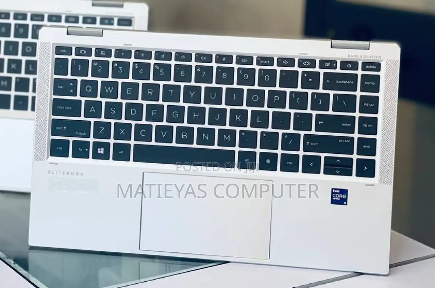 New Laptop HP EliteBook 1040 G8 16GB Intel Core I7 SSD 512GB