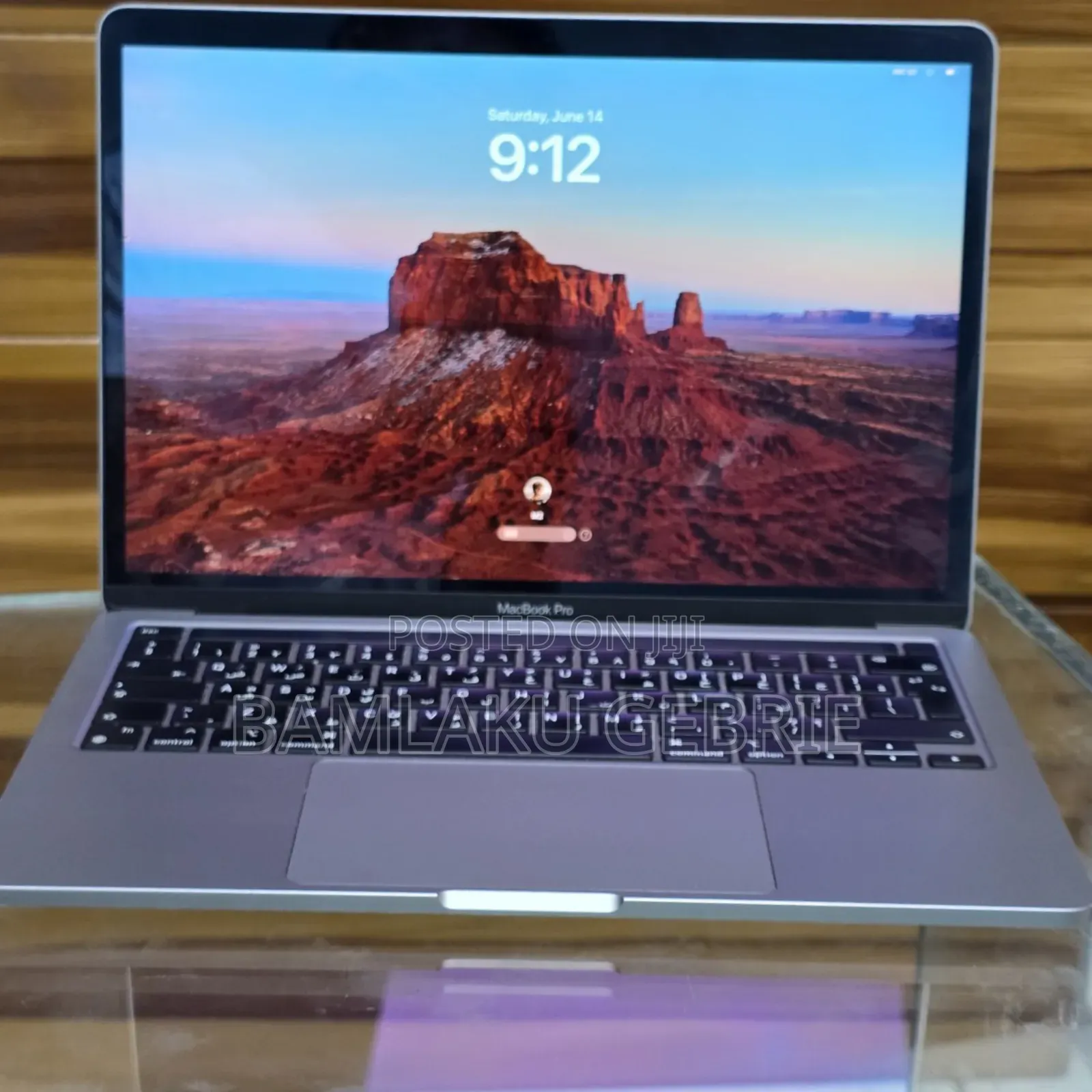 New Laptop Apple MacBook Air 2022 M2 8GB Apple M2 SSD 256GB