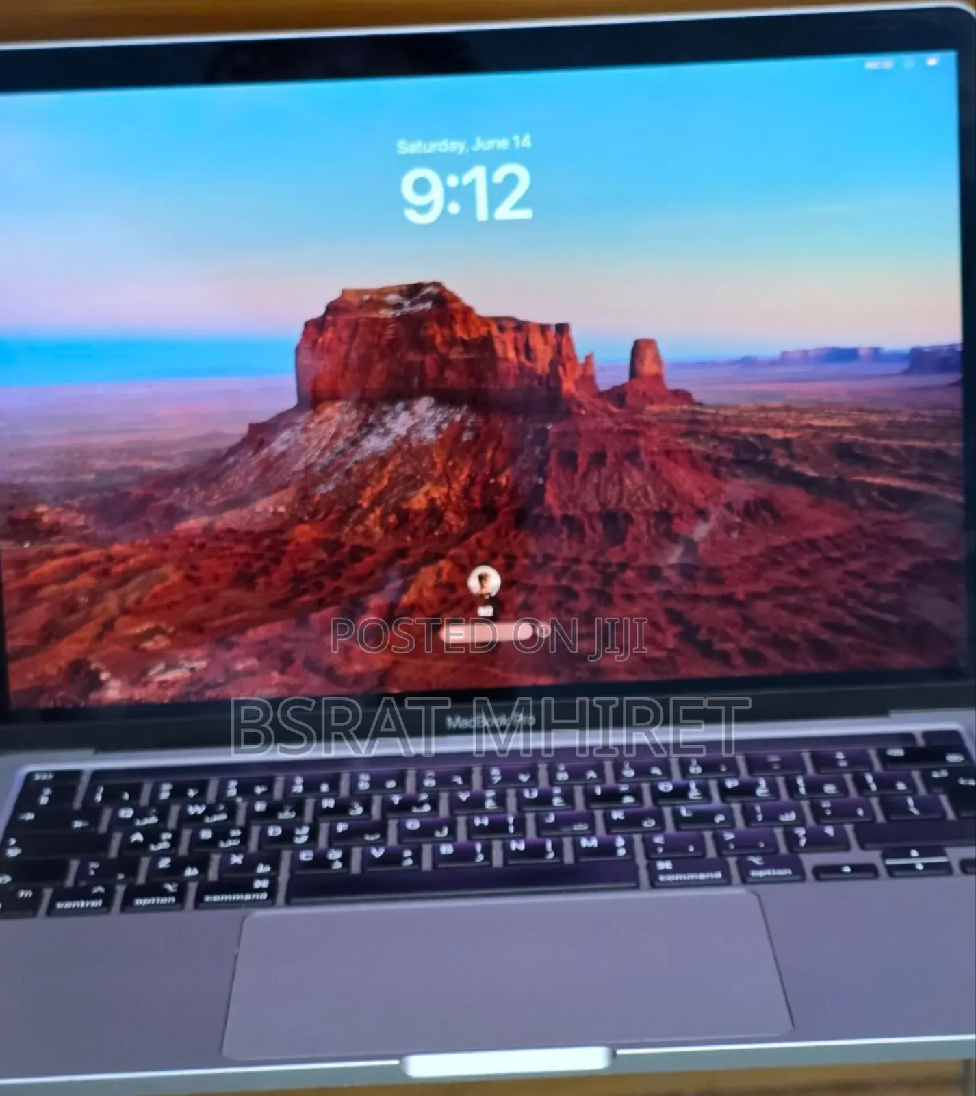 New Laptop Apple MacBook Pro 2022 M2 8GB Apple M2 SSD 256GB