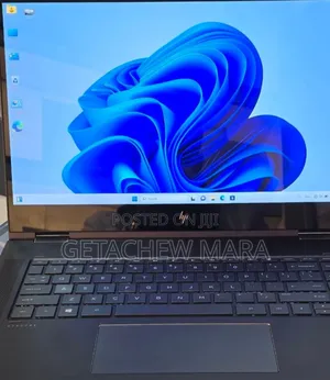 New Laptop HP Spectre X360 16GB Intel Core I7 SSD 512GB
