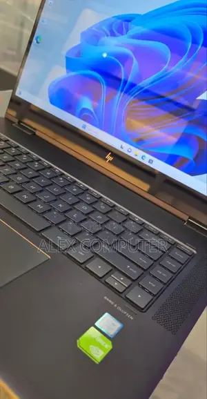 New Laptop HP Spectre X360 15 16GB Intel Core I7 SSD 512GB