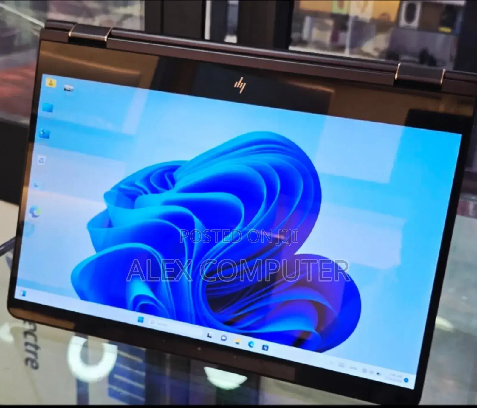 New Laptop HP Spectre X360 15 16GB Intel Core I7 SSD 512GB