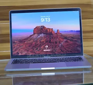 New Laptop Apple MacBook Pro 2022 M2 8GB Apple M2 SSD 256GB