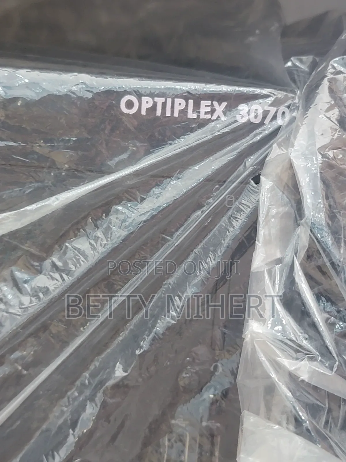 Desktop Computer Dell OptiPlex 3070 8GB Intel Core I5 HDD 1T