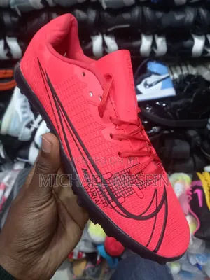 Photo - Flat Sports Shose