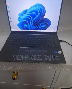 New Laptop HP Pavilion 14 16GB Intel Core I5 SSD 512GB