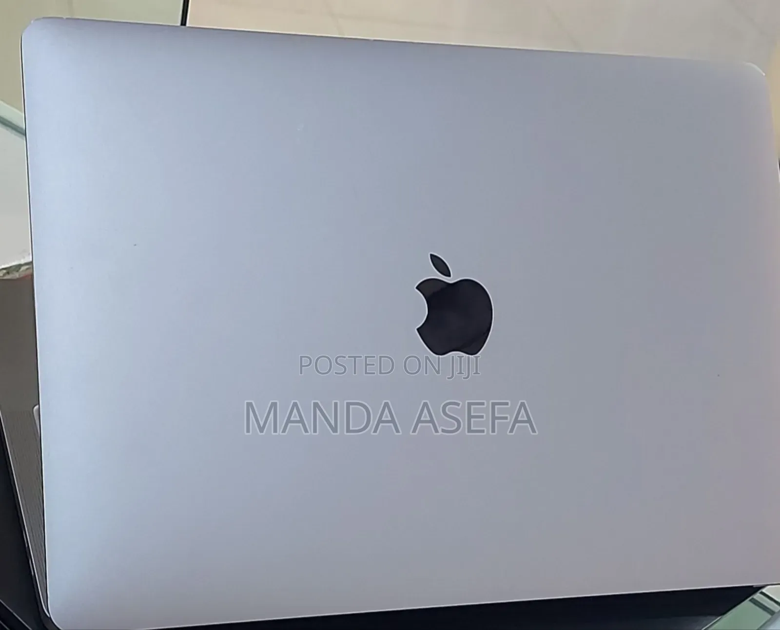 New Laptop Apple MacBook Pro 8GB Apple M2 SSD 256GB