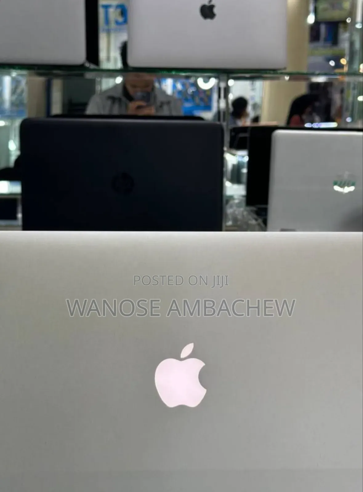 New Laptop Apple MacBook Pro 2015 8GB Intel Core I5 SSD 128GB