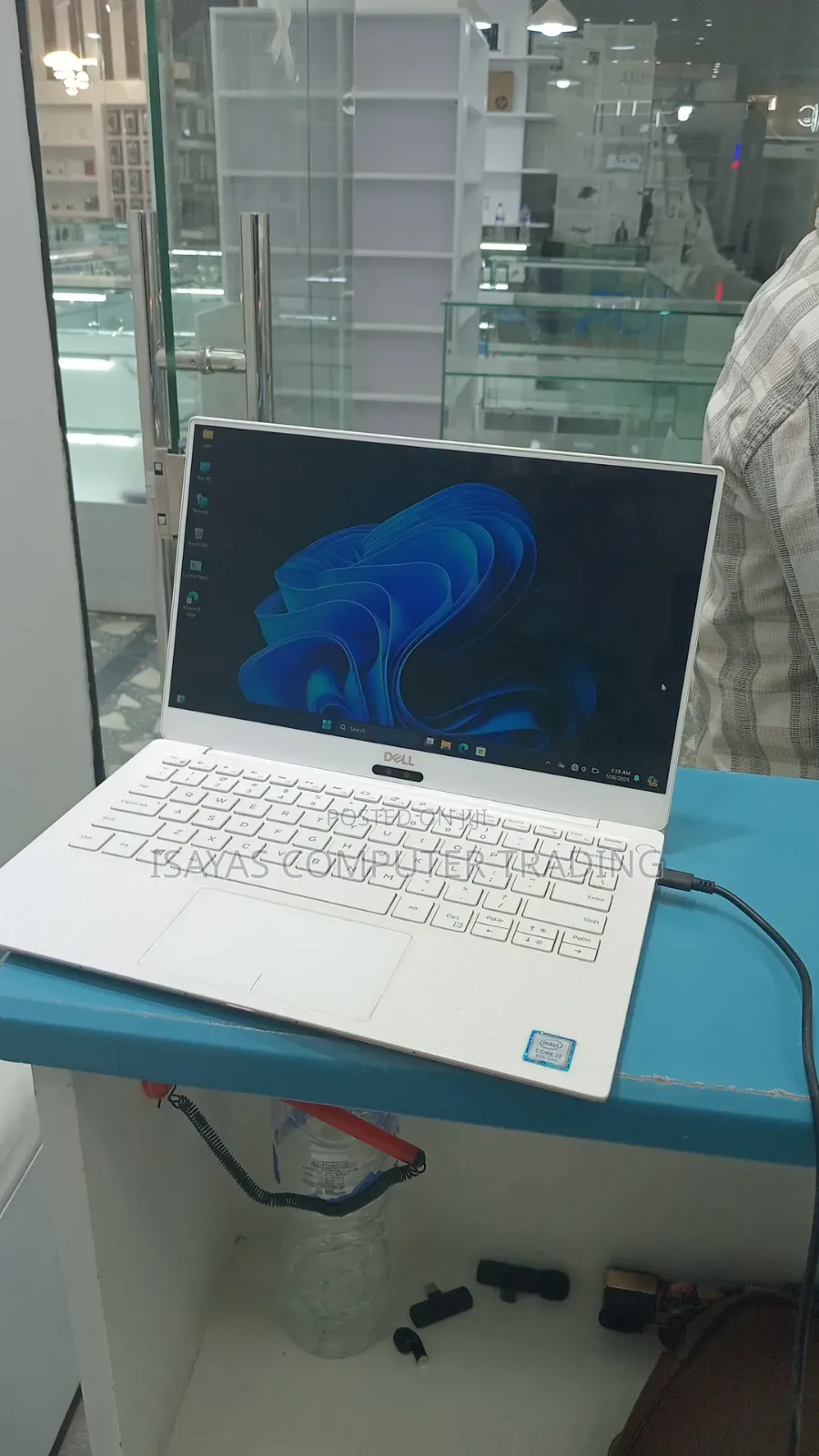 New Laptop Dell XPS 13 16GB Intel Core I7 SSD 512GB