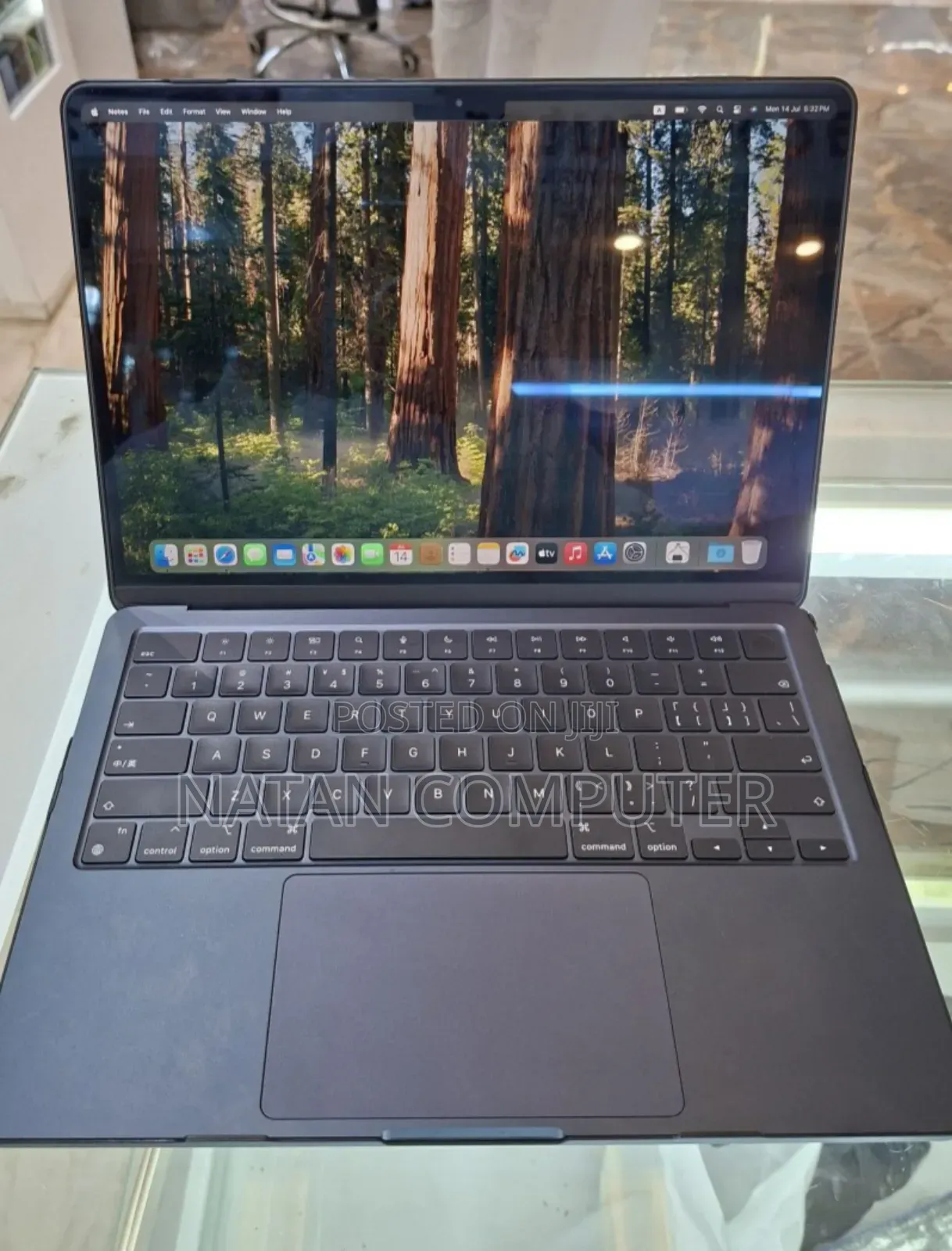 New Laptop Apple MacBook Air 2022 M2 8GB Apple M1 SSD 256GB