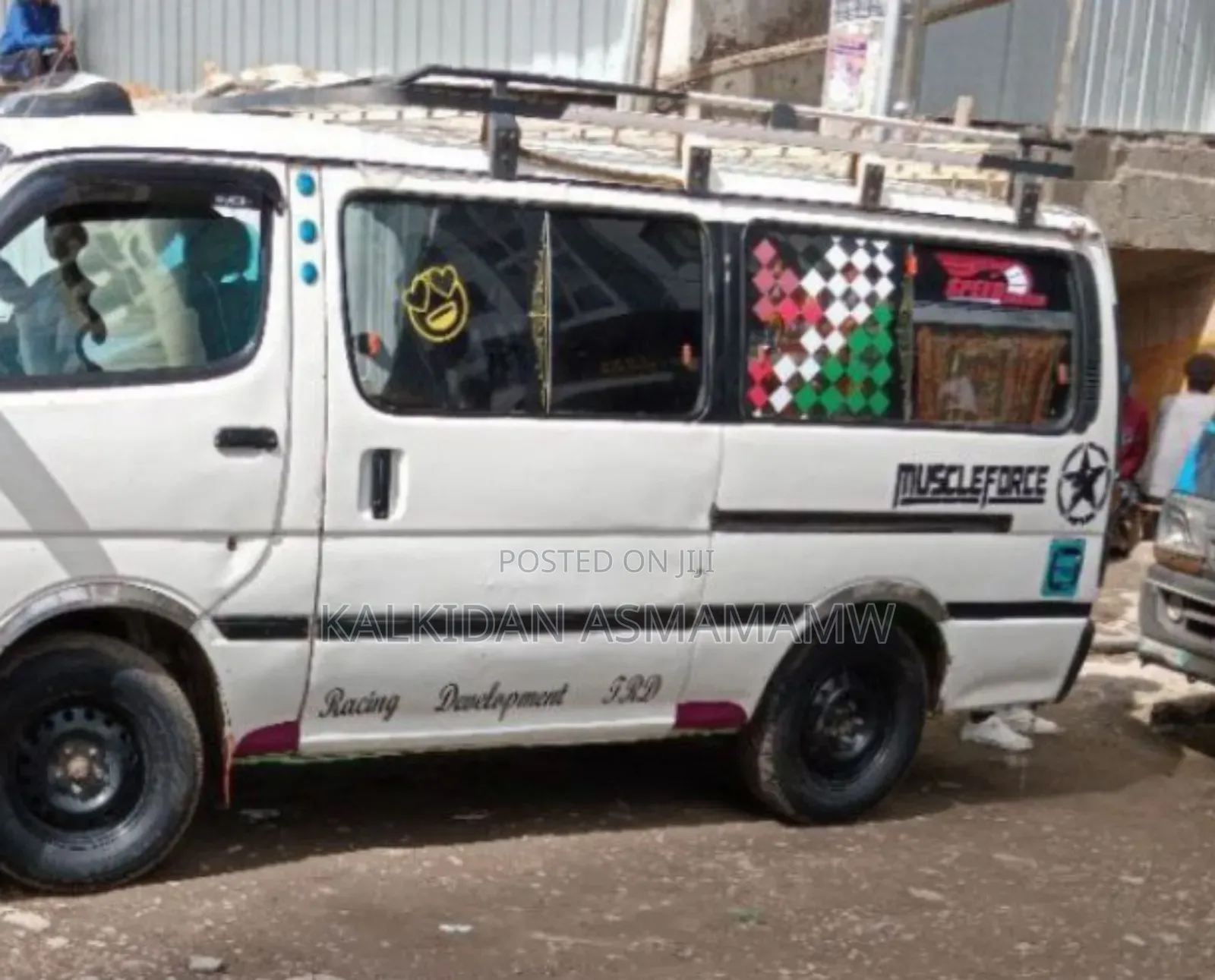 Toyota HiAce 1988 White