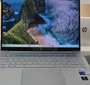 Photo - New Laptop HP EliteBook 840 G3 8GB Intel Core I7 SSD 256GB