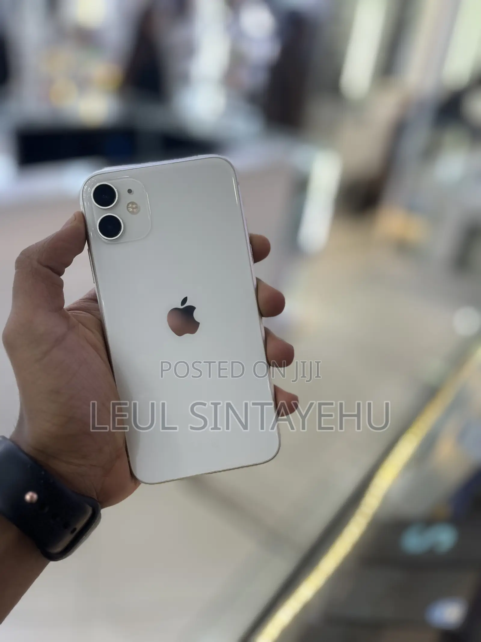 Apple iPhone 11 64 GB