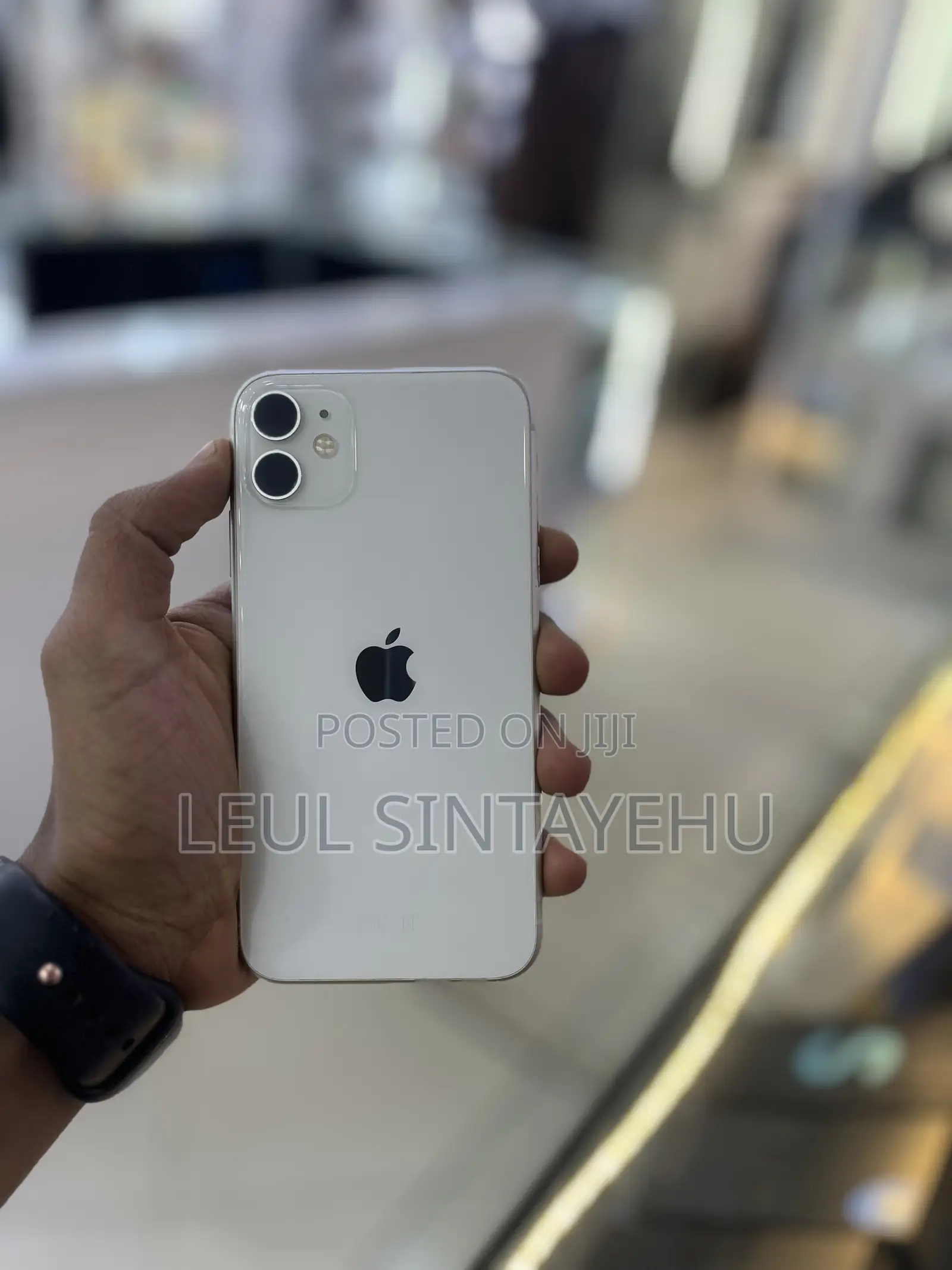 Apple iPhone 11 64 GB