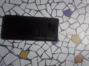 Photo - Tecno Camon 19 128 GB Blue