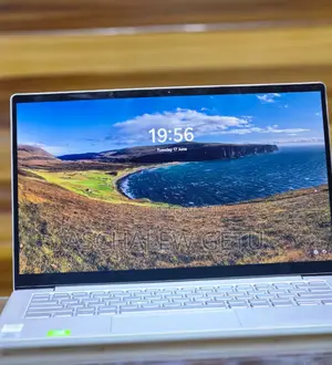 New Laptop Lenovo Yoga 2 8GB Intel Core I5 SSD 512GB