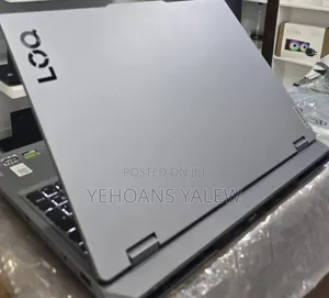 New Laptop Lenovo LOQ 15ARP9 24GB AMD Ryzen 5 SSD 512GB