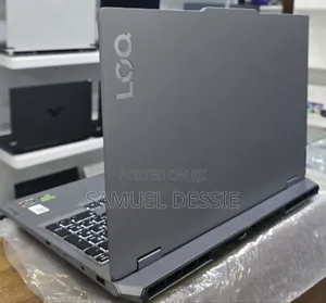 New Laptop Lenovo LOQ 15IRH8 24GB AMD Ryzen 5 SSD 512GB