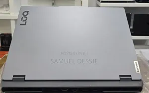 New Laptop Lenovo LOQ 15IRH8 24GB AMD Ryzen 5 SSD 512GB