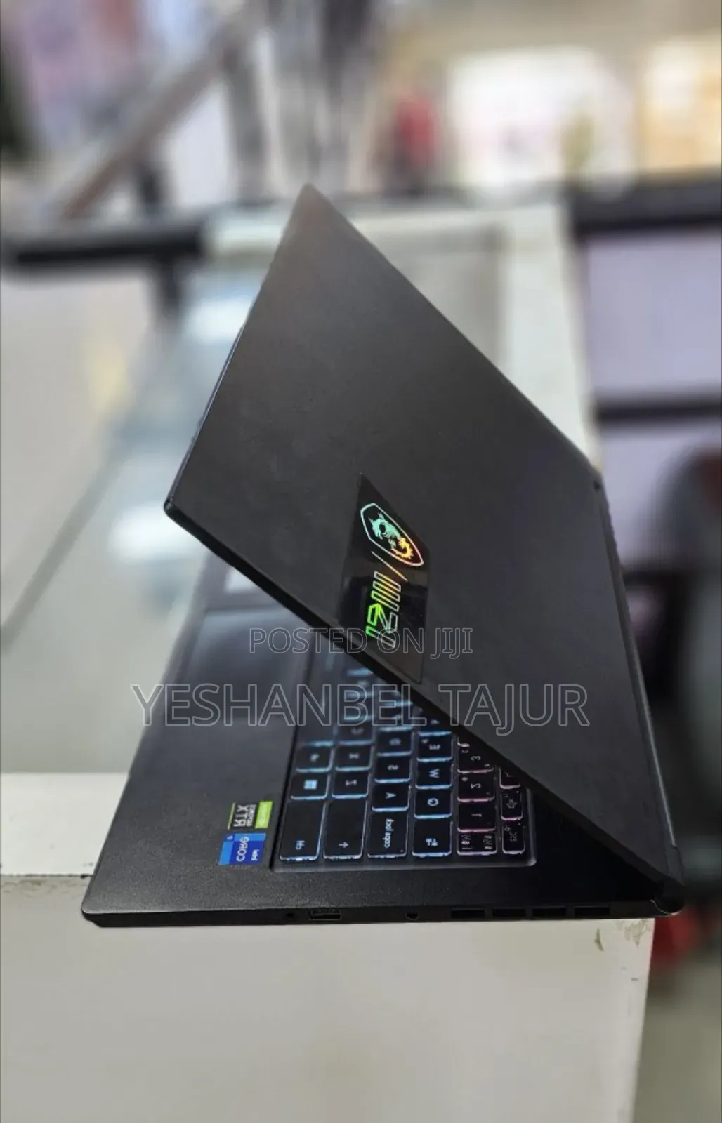 New Laptop MSI Stealth 16 AI Studio 16GB Intel Core I7 SSD 512GB