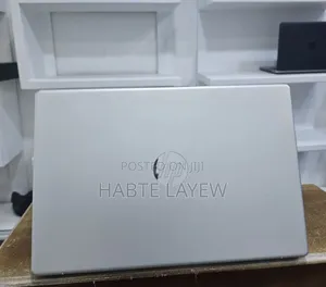 New Laptop HP 14-Dq1025cl 12GB Intel Core M3 SSD 512GB