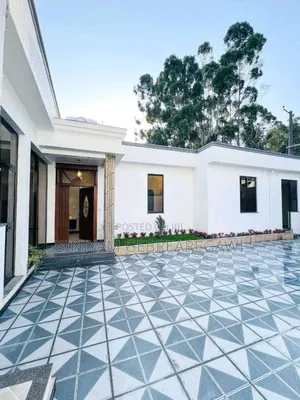 5bdrm Villa in House, Yeka for rent