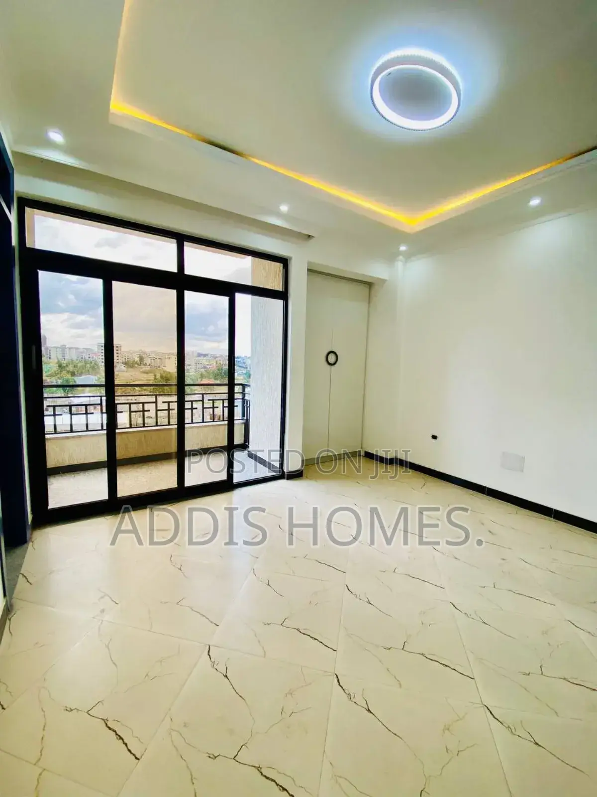 3bdrm Apartment in Bole for sale