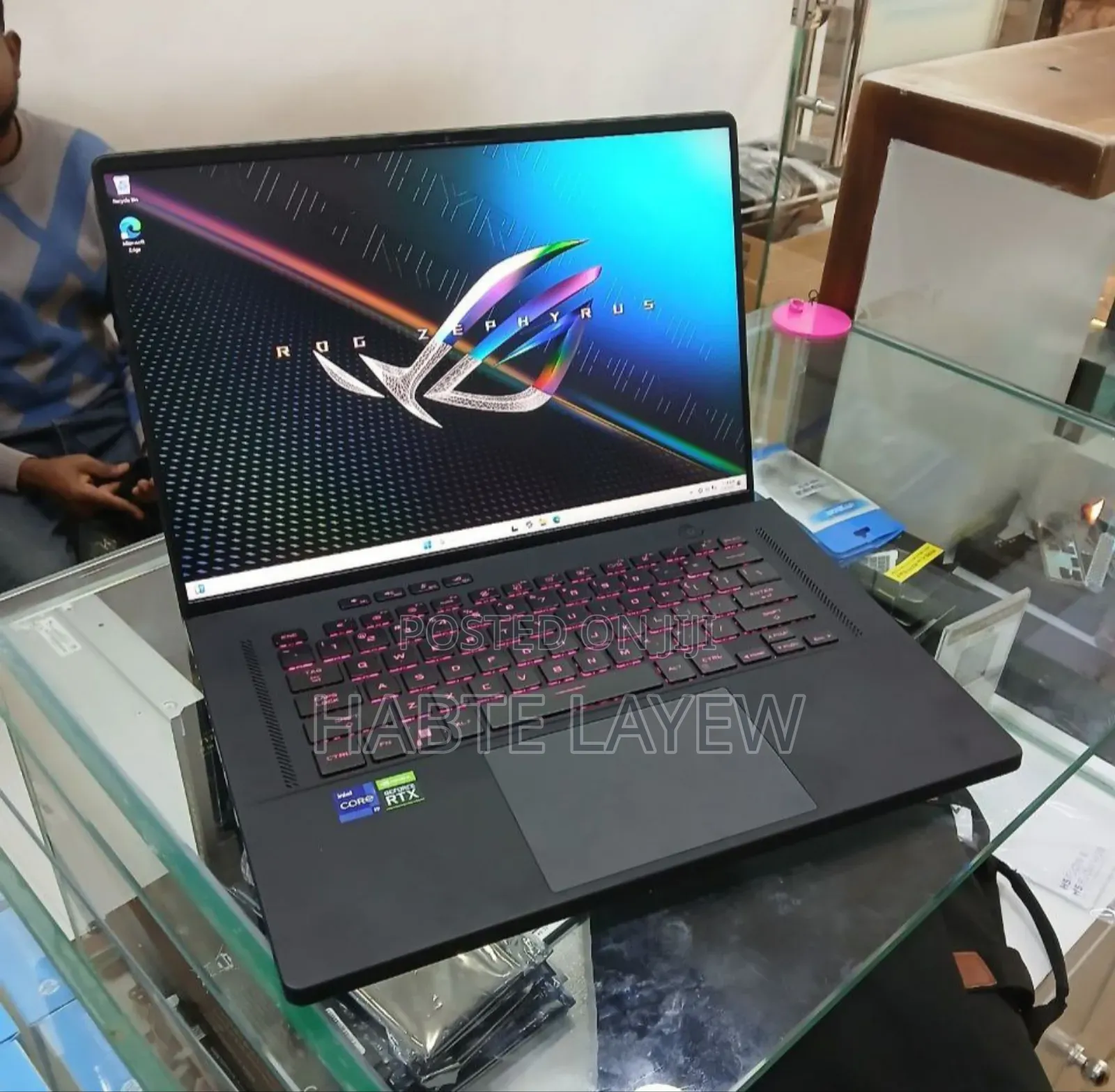 New Laptop Asus ROG Zephyrus G15 16GB Intel Core I9 SSD 1T