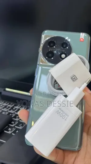 Photo - New OnePlus 11 512 GB