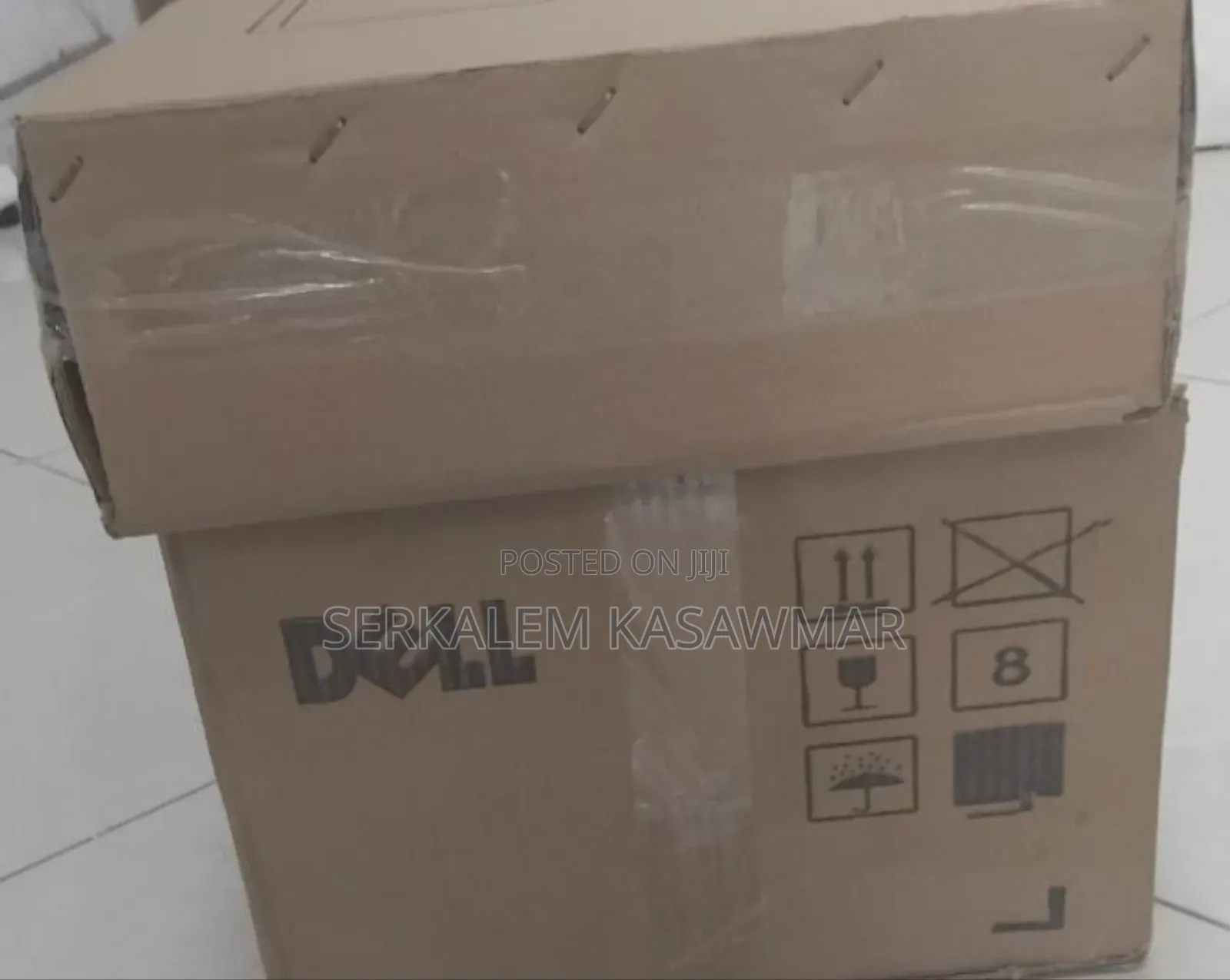 New Laptop Dell Vostro DVCI325 8GB Intel Core I5 HDD 1T