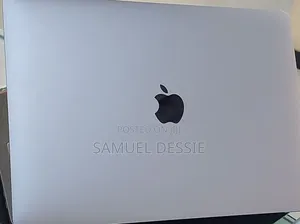 New Laptop Apple MacBook Pro 2022 M2 8GB Apple M2 SSD 256GB