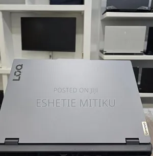 New Laptop Lenovo LOQ 15ARP9 24GB AMD Ryzen 5 SSD 512GB