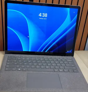 New Laptop Microsoft Surface 16GB Intel Core I7 SSD 512GB