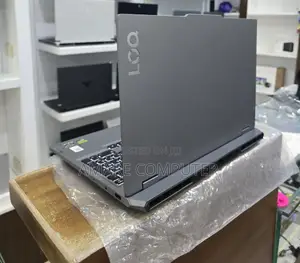 New Laptop Lenovo LOQ 15ARP9 24GB AMD Ryzen 7 SSD 512GB