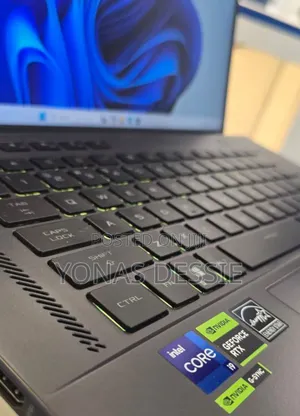 New Laptop Asus ROG Zephyrus G16 16GB Intel Core I9 SSD 1T