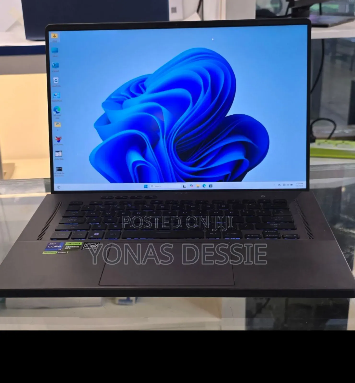 New Laptop Asus ROG Zephyrus G16 16GB Intel Core I9 SSD 1T